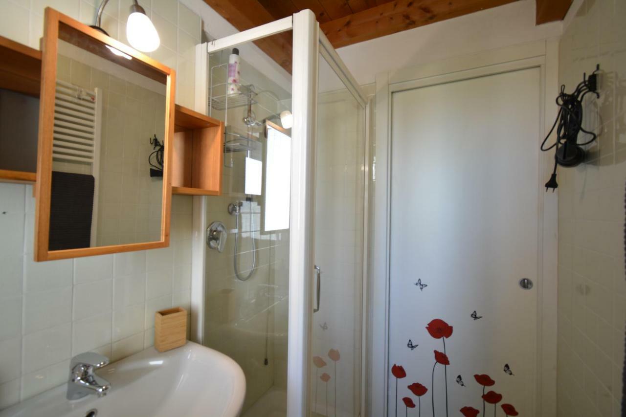 Casa Vacanze Chez La Reine - Holiday Home Виченца Екстериор снимка