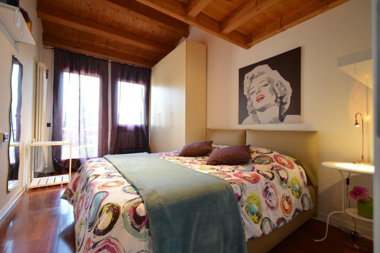 Casa Vacanze Chez La Reine - Holiday Home Виченца Екстериор снимка